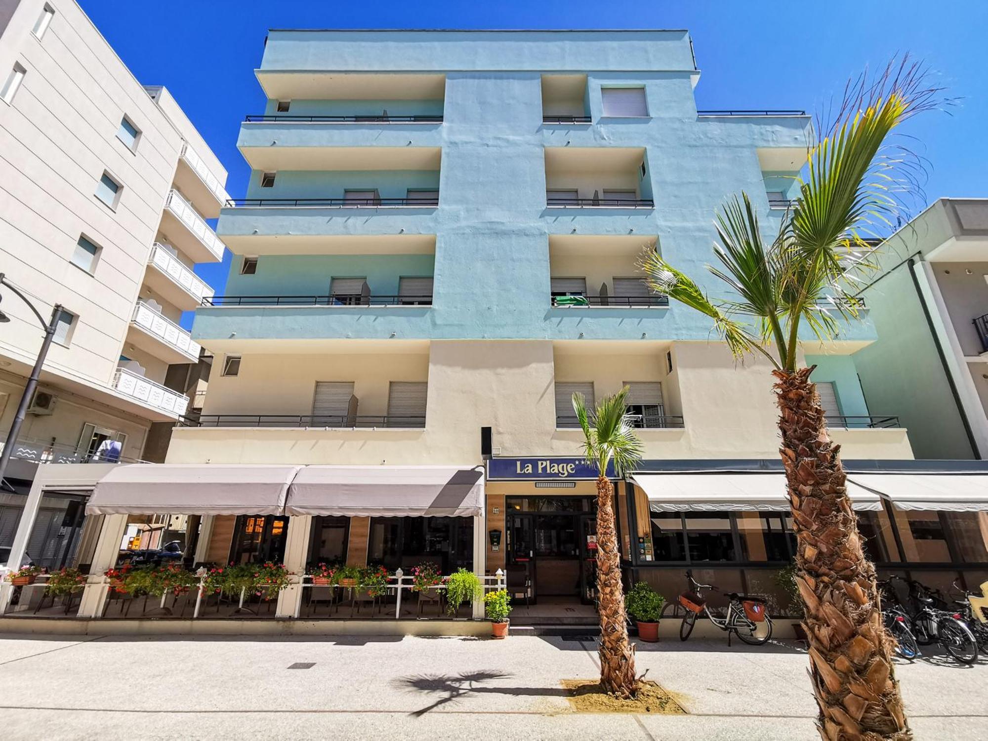 Hotel La Plage Cattolica Luaran gambar