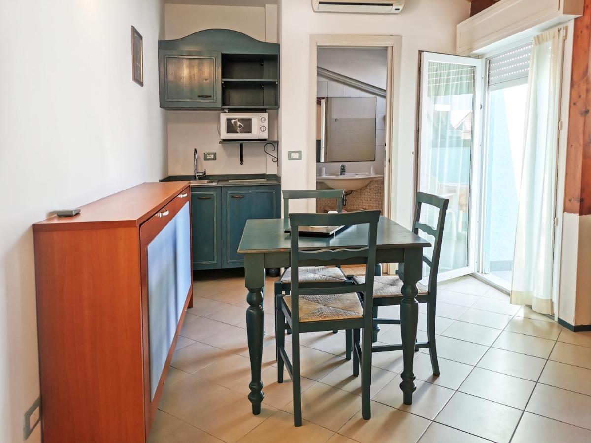 Hotel La Plage Cattolica Luaran gambar