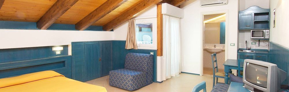 Hotel La Plage Cattolica Luaran gambar